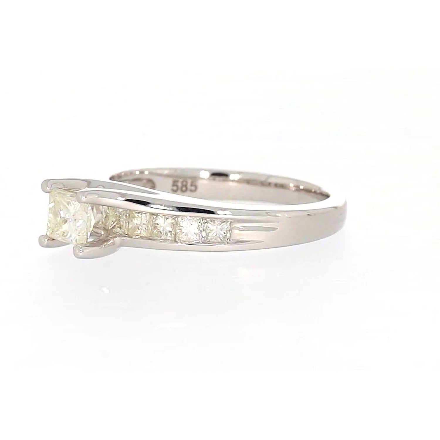 New York 14ct White Gold Princess Cut with 1 CARAT tw of Diamonds Ring