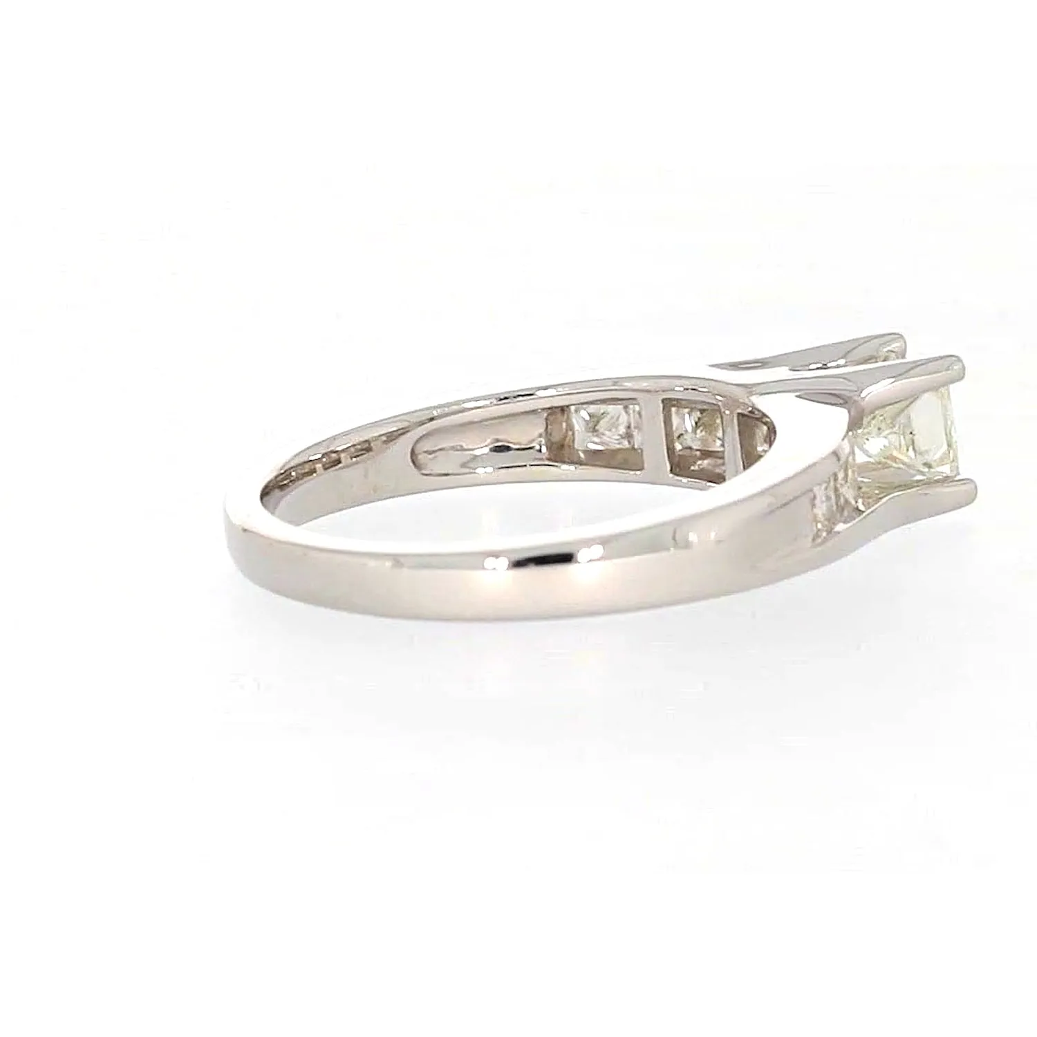 New York 14ct White Gold Princess Cut with 1 CARAT tw of Diamonds Ring