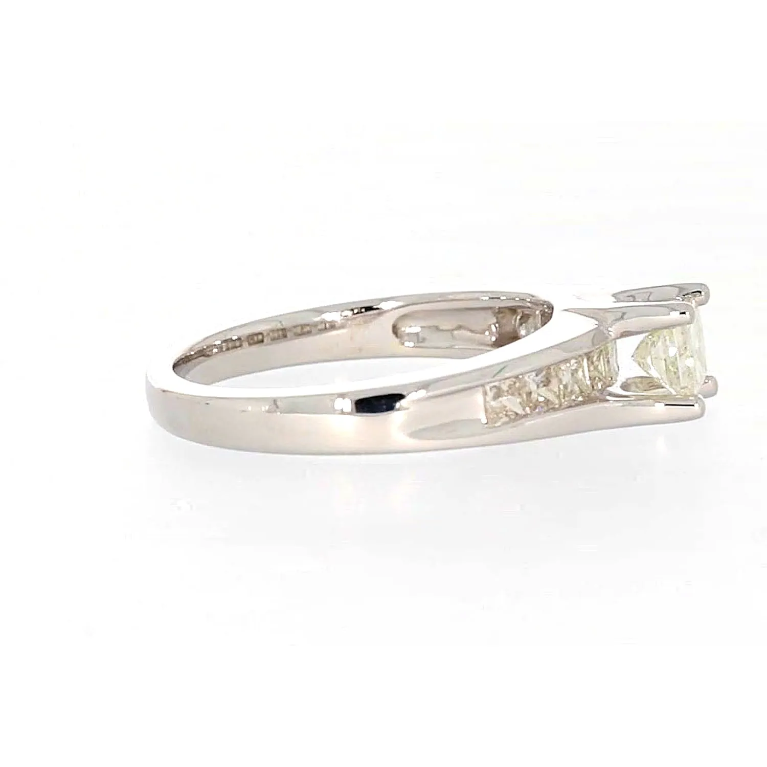 New York 14ct White Gold Princess Cut with 1 CARAT tw of Diamonds Ring